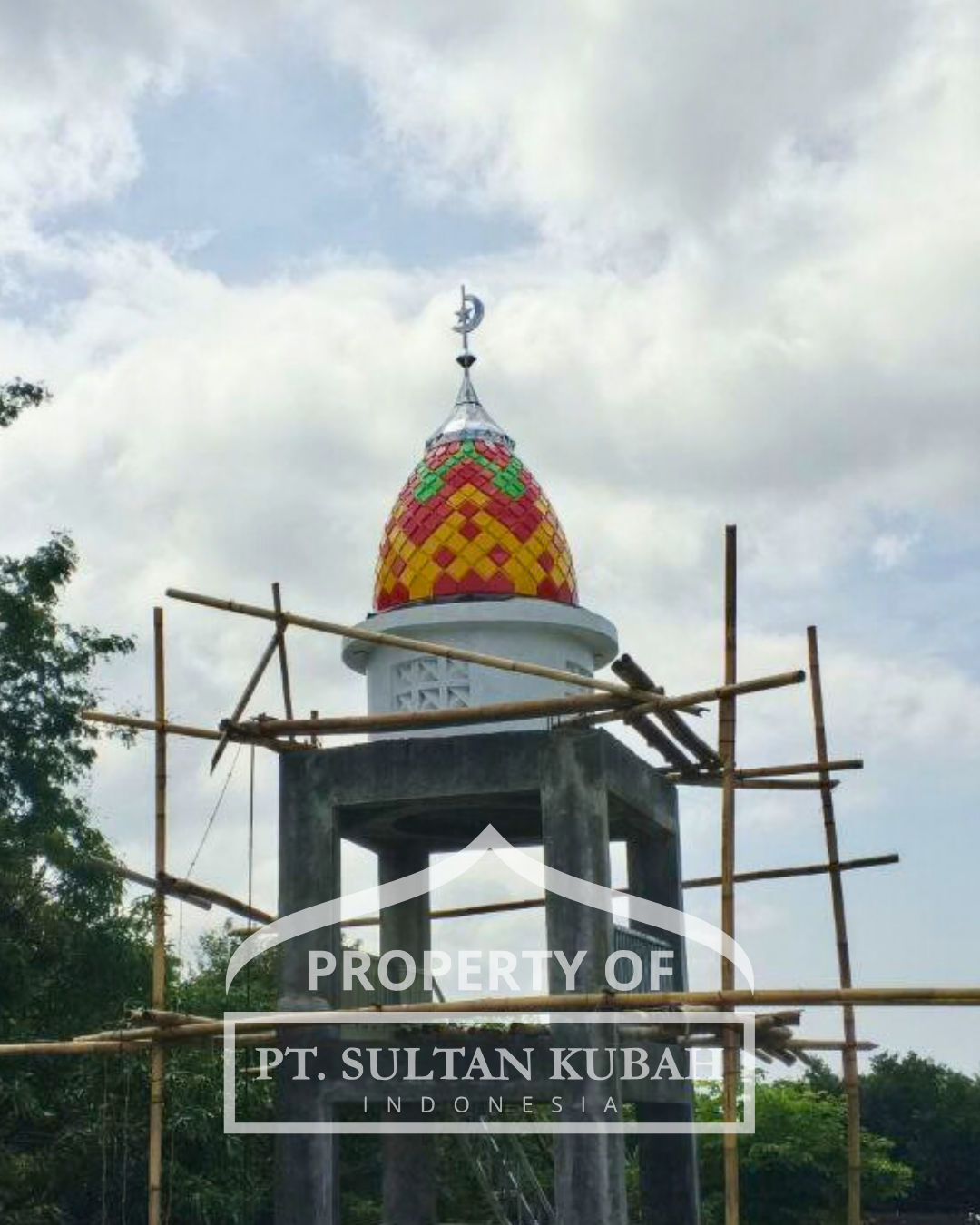 KUBAH MASJID DESAIN ELEGAN DI KOTA MAKASSAR, SULAWESI SELATAN (WA: 085117506337)