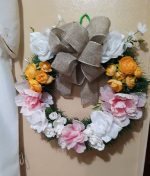 MYRNA'S WREATHS