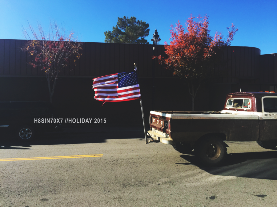 Holiday_Preview3
