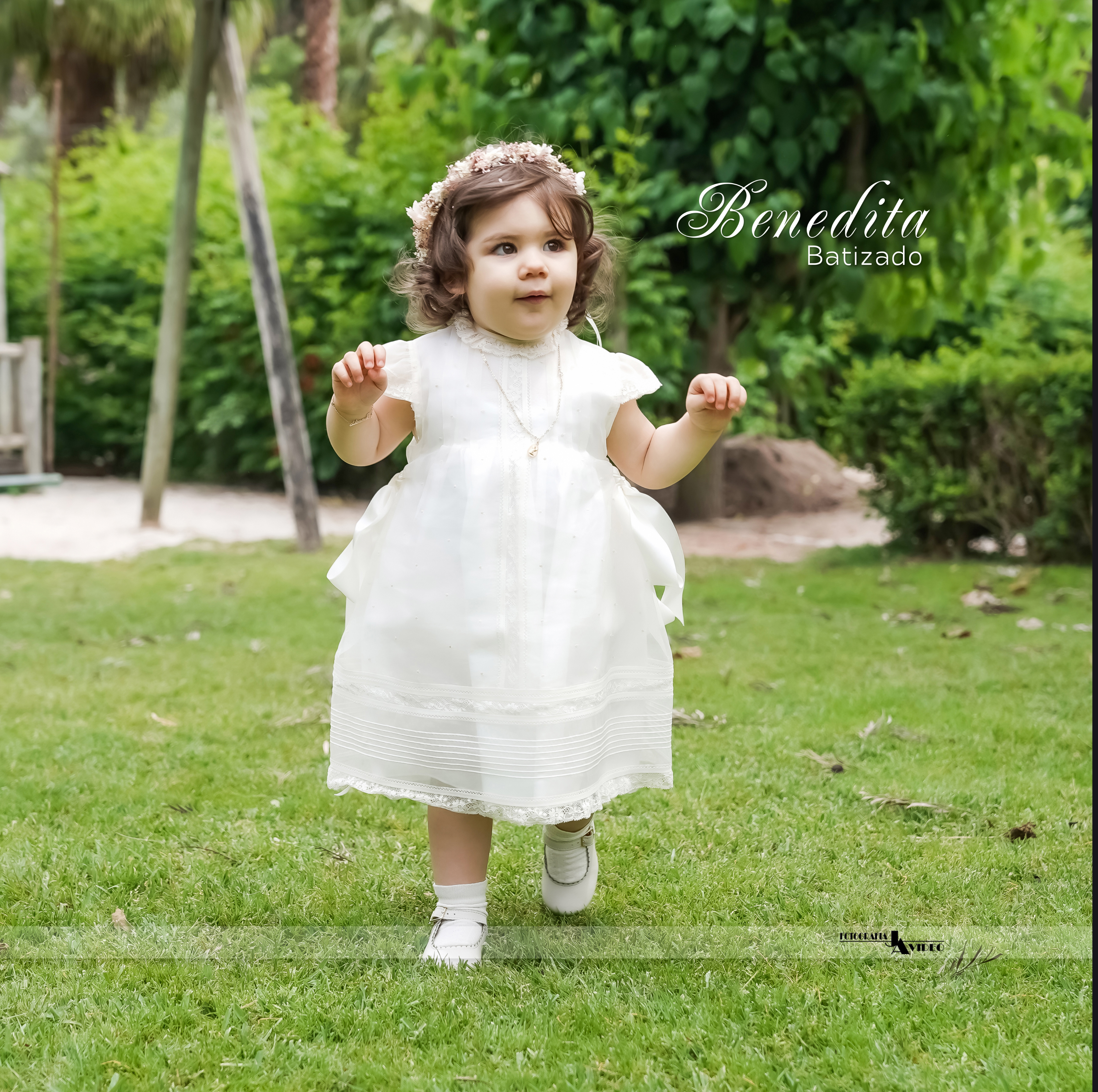 23-18 ALBUM BENEDITA