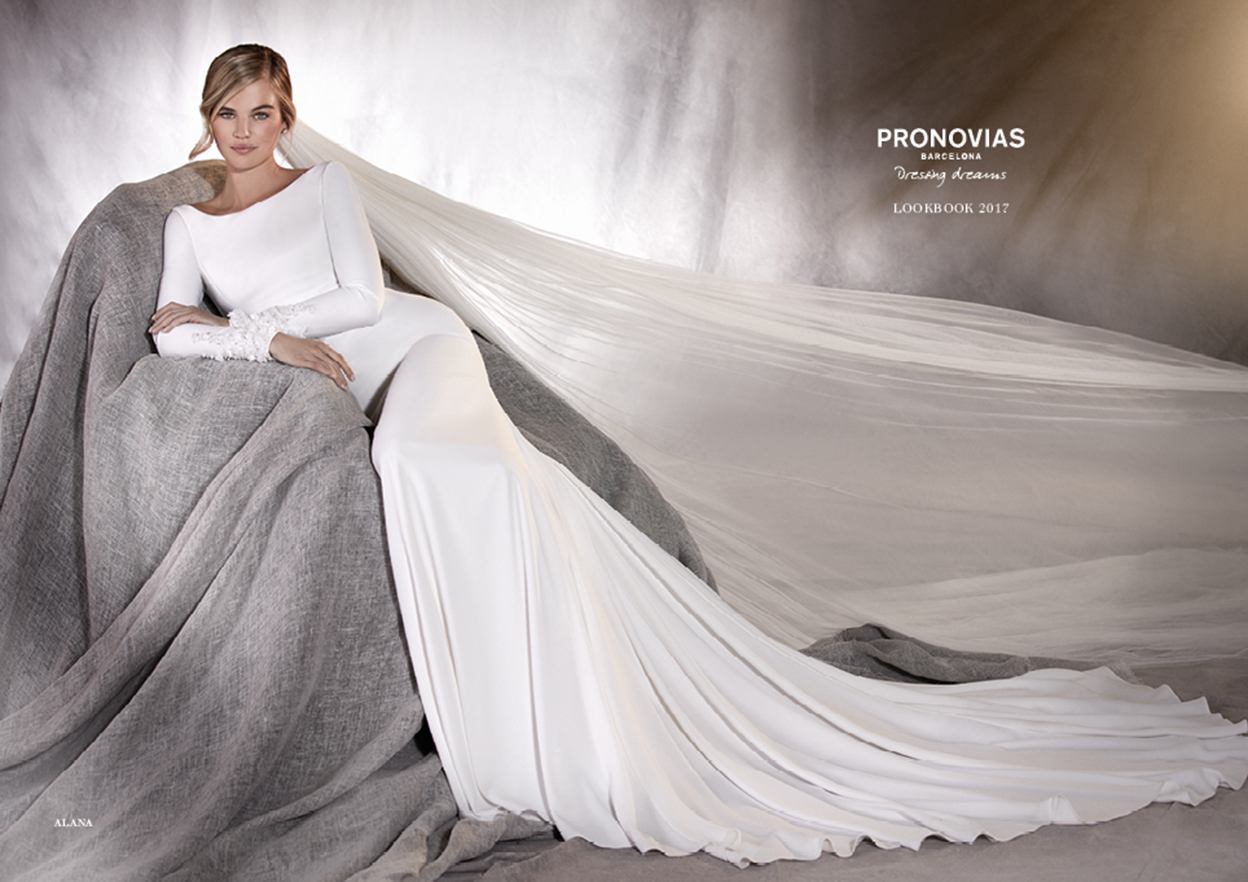 Pronovias Look Book