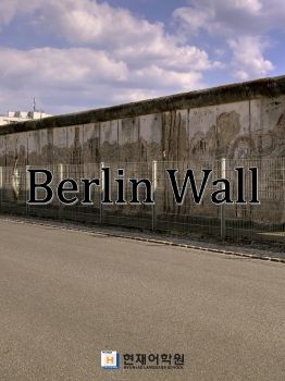 HP3B 013 Berlin Wall_Neat